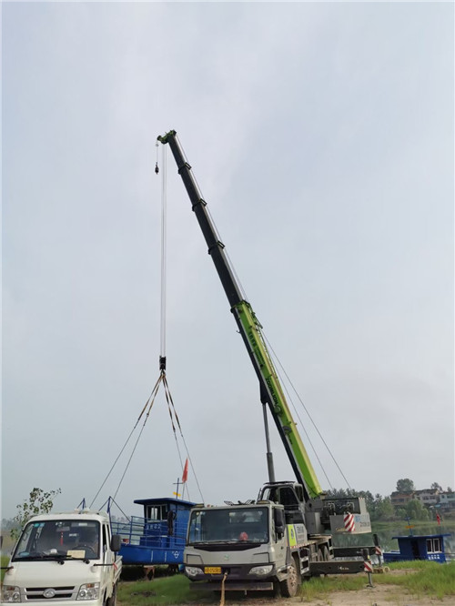 龙山区桥梁建设吊装案例